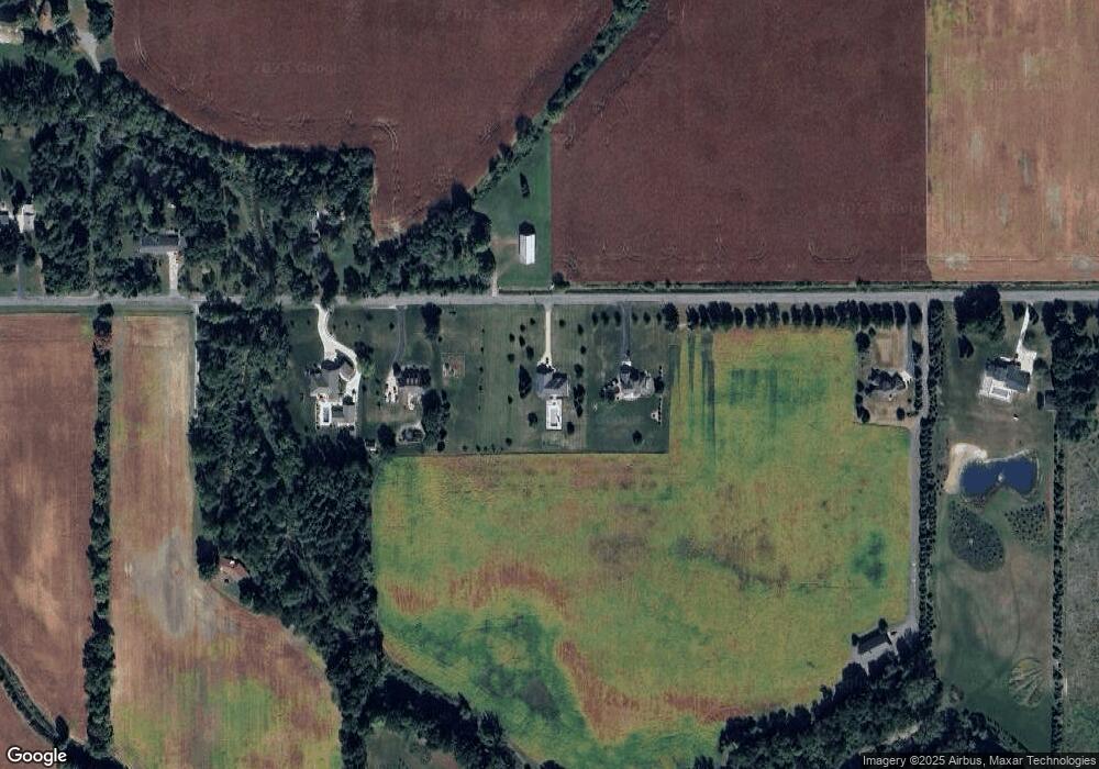 9574 Warnick Rd, Frankenmuth, MI 48734 - photo 1