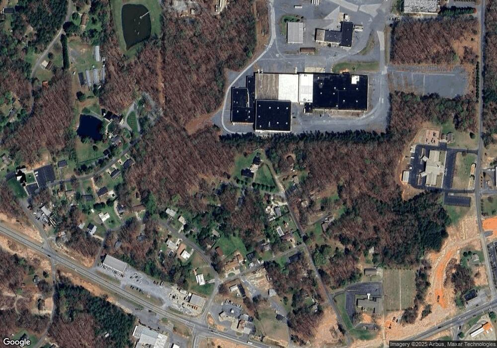 828 Jerry Hughes St, Asheboro, NC 27205 - photo 1