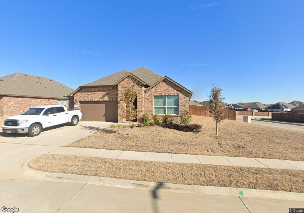 301 Smart Strike Ct, Granbury, TX 76049 - photo 1