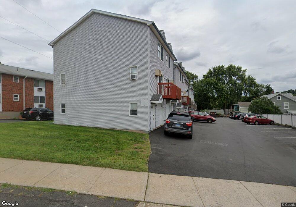 472 S Main St unit 8, New Britain, CT 06051 - photo 1