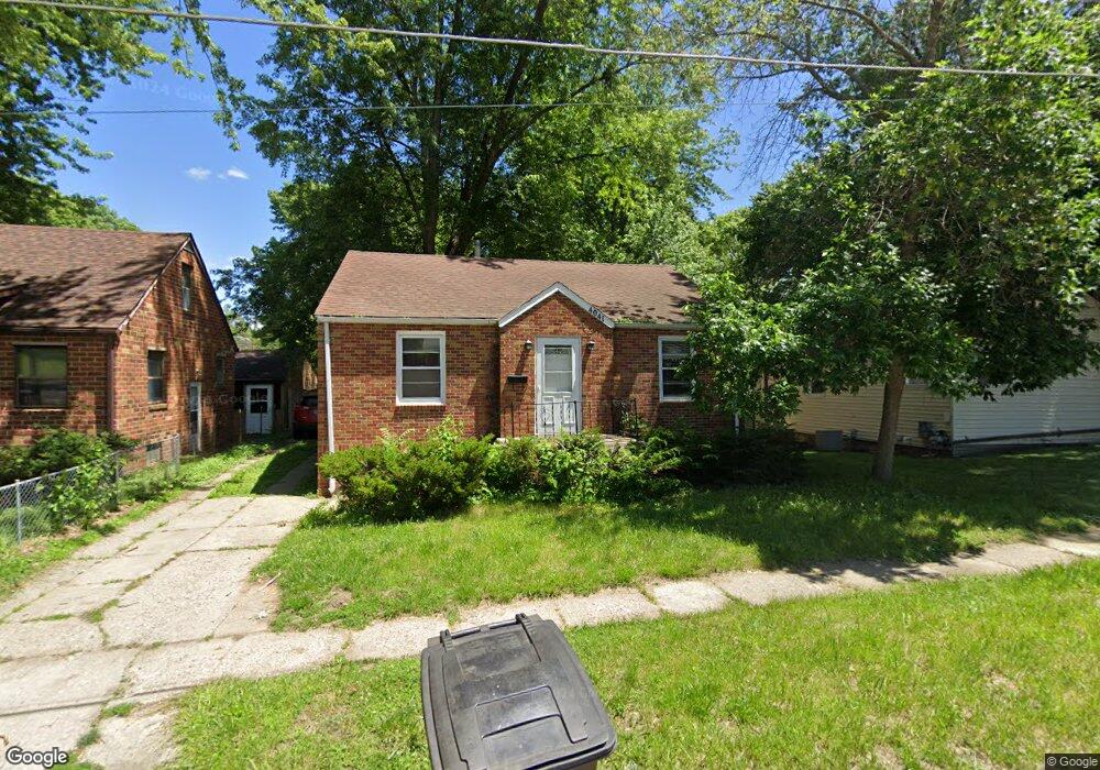 4041 7th St, Des Moines, IA 50313 - photo 1