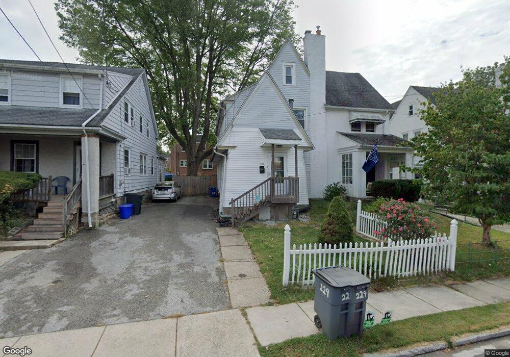 229 Rockingham Rd, Bryn Mawr, PA 19010 - photo 1