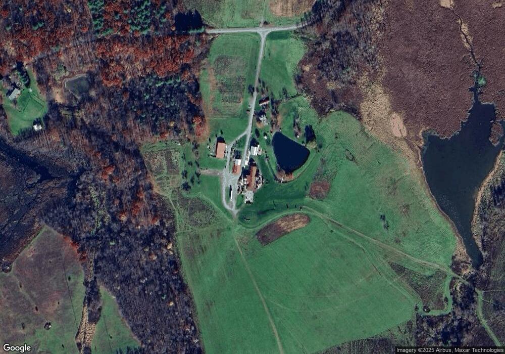 421 Pine Hill Rd, Falls, PA 18615 - photo 1