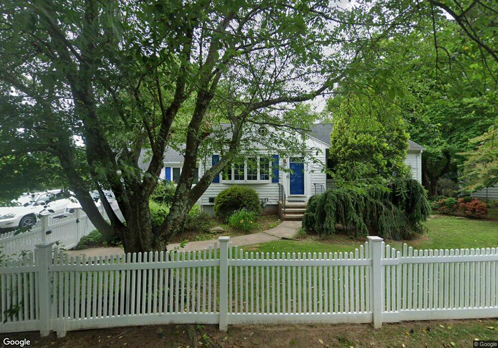 170 Hubbard Place, Hamden, CT 06517 - photo 1