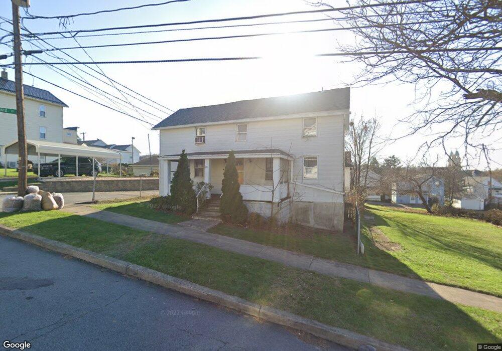 640 Maple St, Scranton, PA 18505 - photo 1