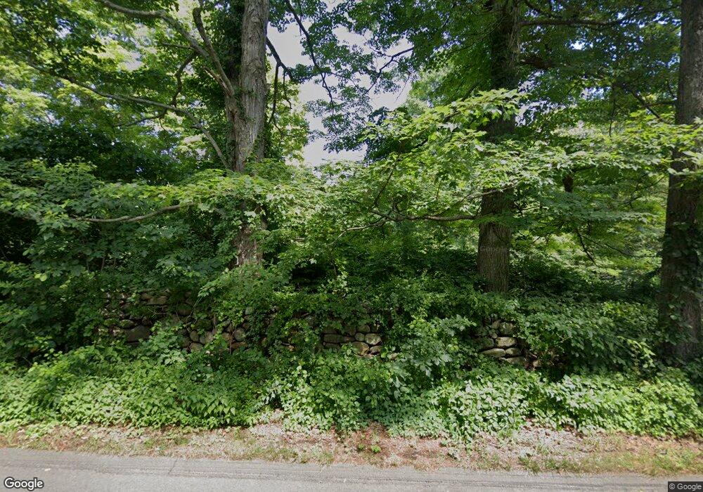 546 Summer Hill Rd, Madison, CT 06443 - photo 1