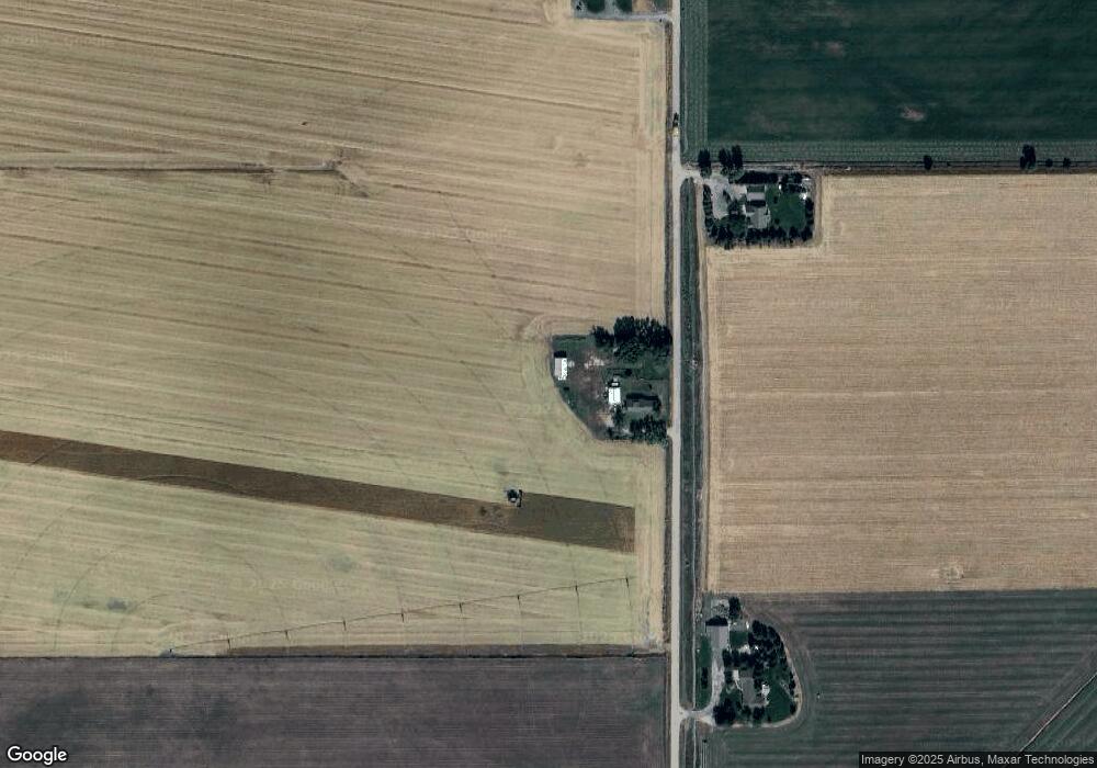 5502 N Wagon Trail Rd, North Platte, NE 69101 - photo 1