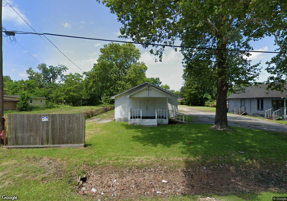 5717 Wipprecht St, Houston, TX 77026 - photo 1