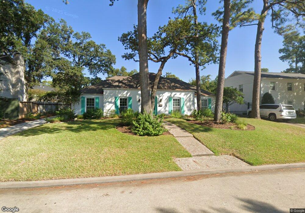 13402 Barryknoll Ln, Houston, TX 77079 - photo 1