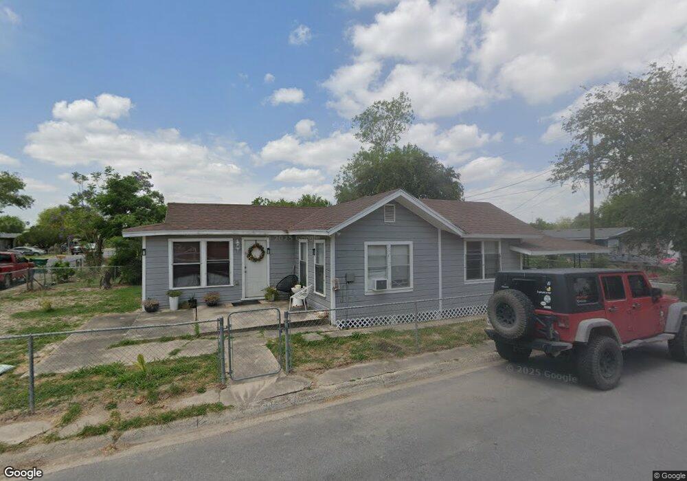 531 E Egly Ave, Pharr, TX 78577 - photo 1