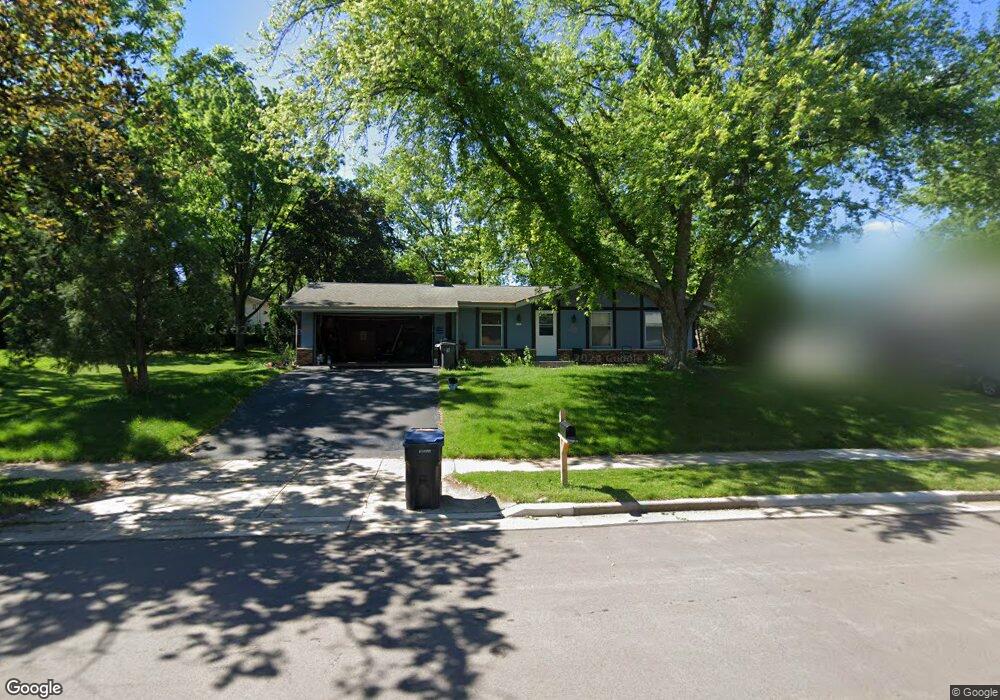 2133 Rambling Rose Rd, Waukesha, WI 53186 - photo 1