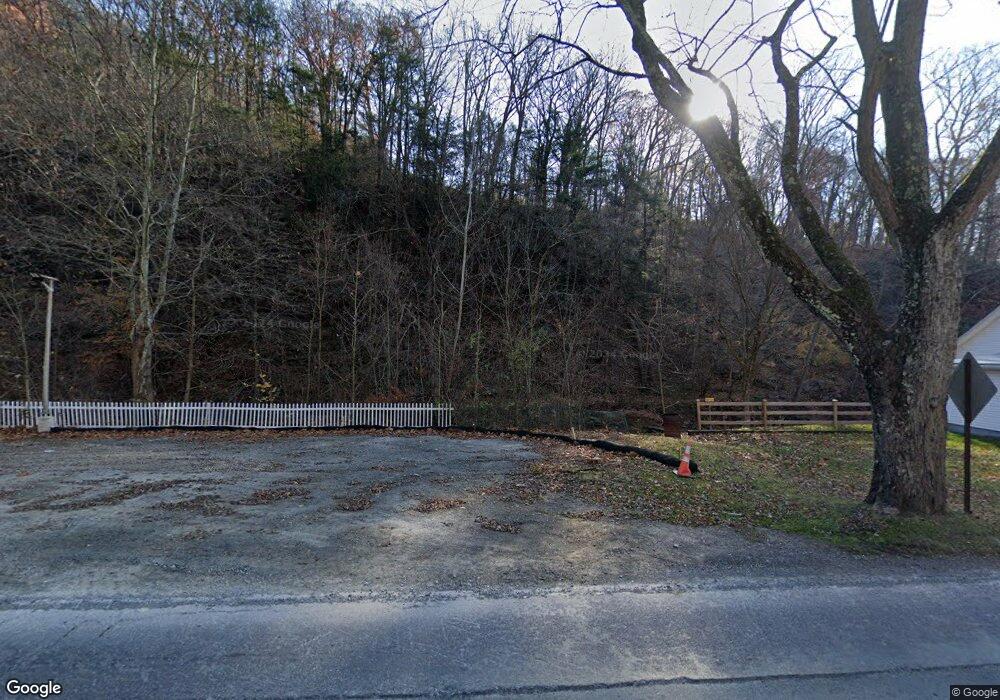 55 N Mill St, Nanticoke, PA 18634 - photo 1