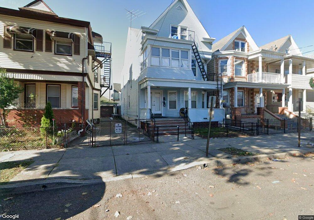 29 Leonard Place unit 2nd FL, Passaic, NJ 07055 - photo 1