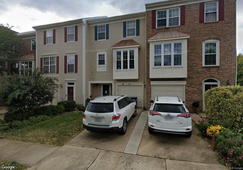 2482 Laura Mark Ln, Herndon, VA 20171 - photo 1