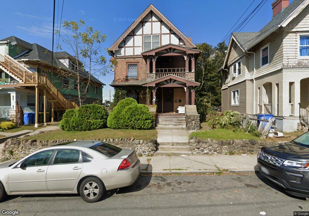 16 Wildwood Ave, Waterbury, CT 06710 - photo 1