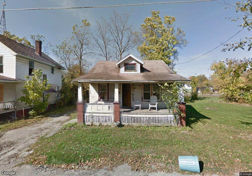 222 Cross Ct, Flint, MI 48503 - photo 1