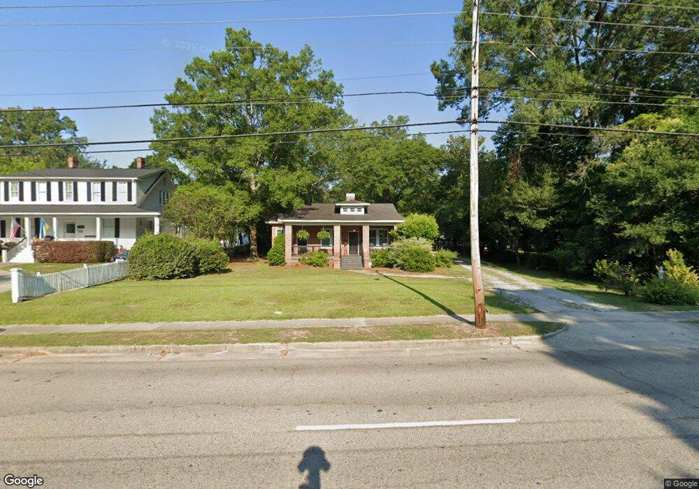 1713 Broad St, Camden, SC 29020 - photo 1