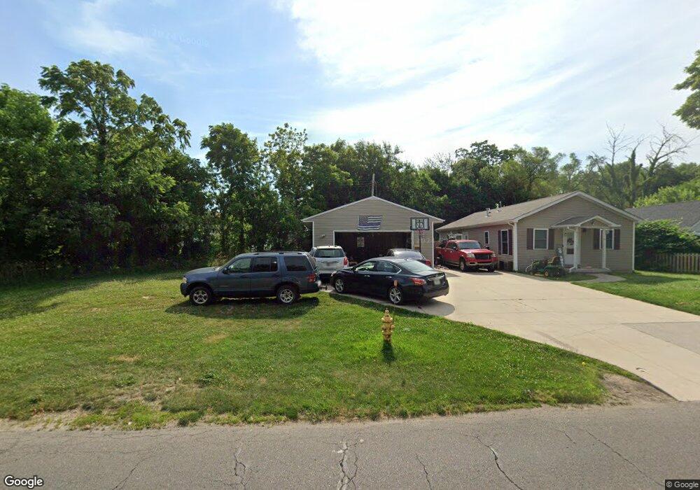 911 Park St, La Porte, IN 46350 - photo 1