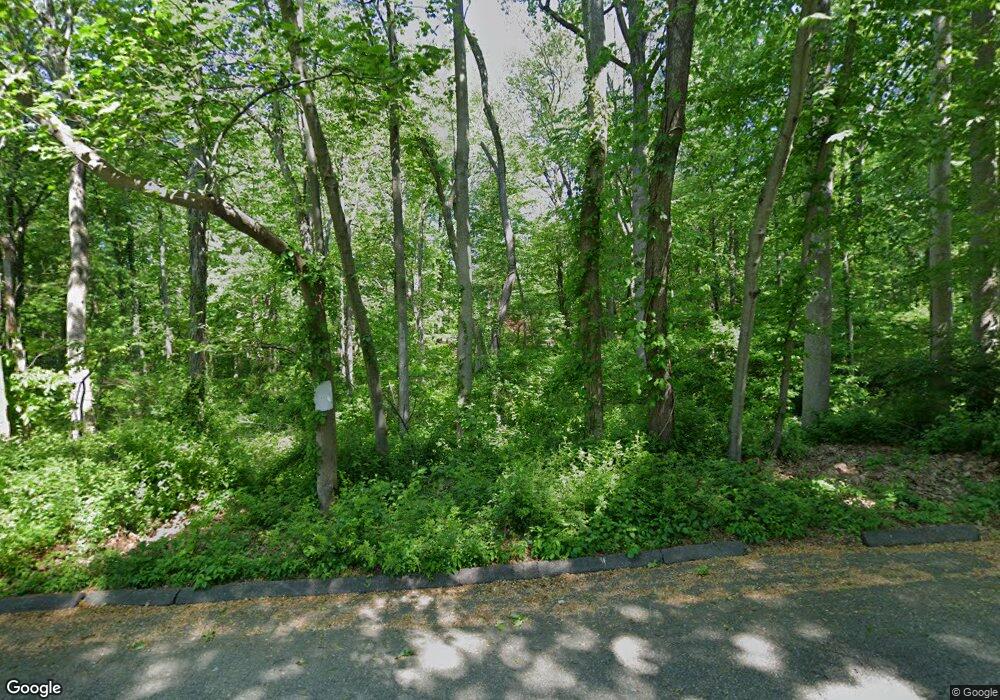 69 Harvester Rd, Trumbull, CT 06611 - photo 1