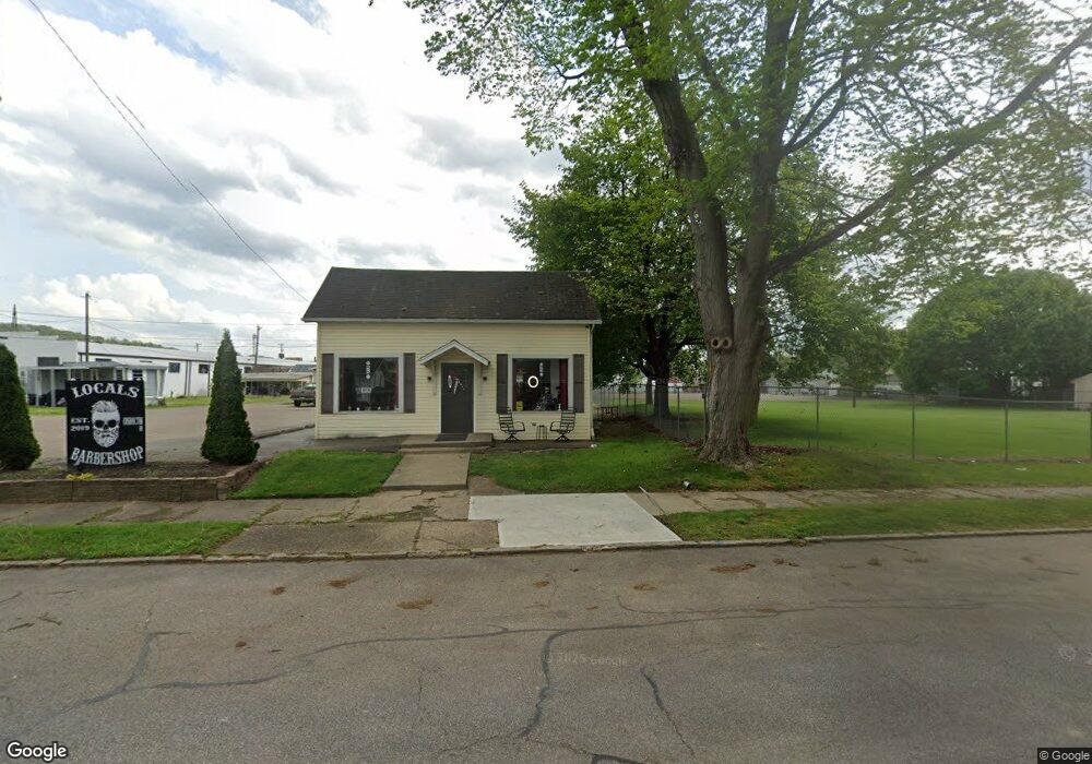 1239 Chestnut St, Coshocton, OH 43812 - photo 1