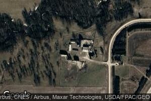 1533 Sergeant Ave, Winthrop, IA 50682
