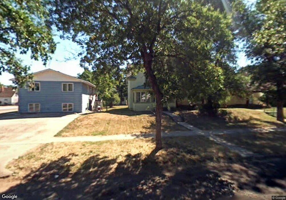 1011 3rd Ave, Havre, MT 59501 - photo 1