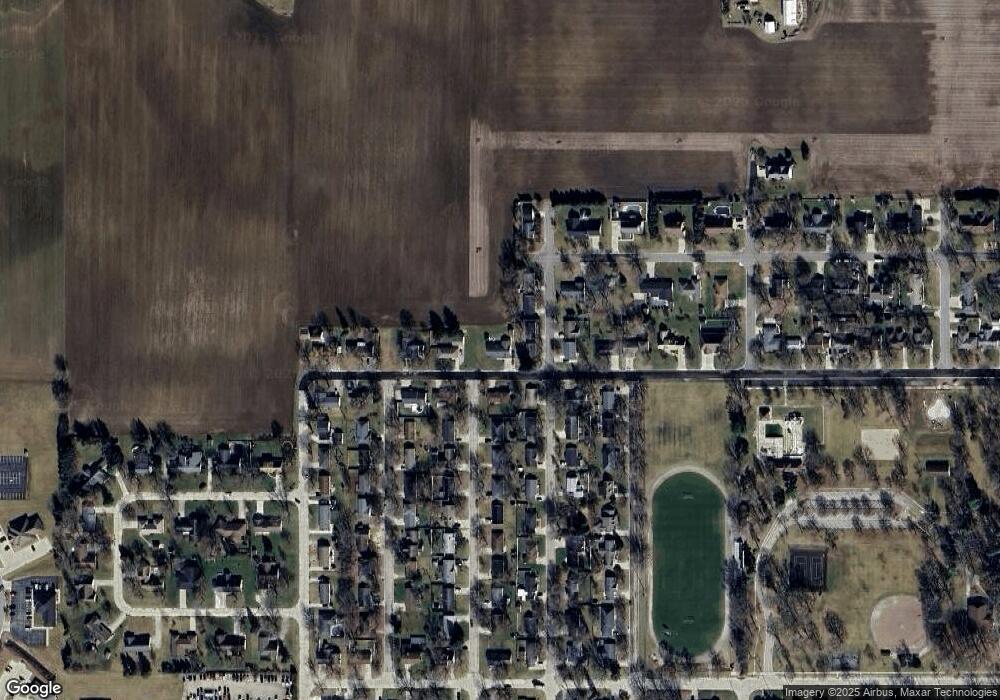 702 Walnut St, Archbold, OH 43502 - photo 1