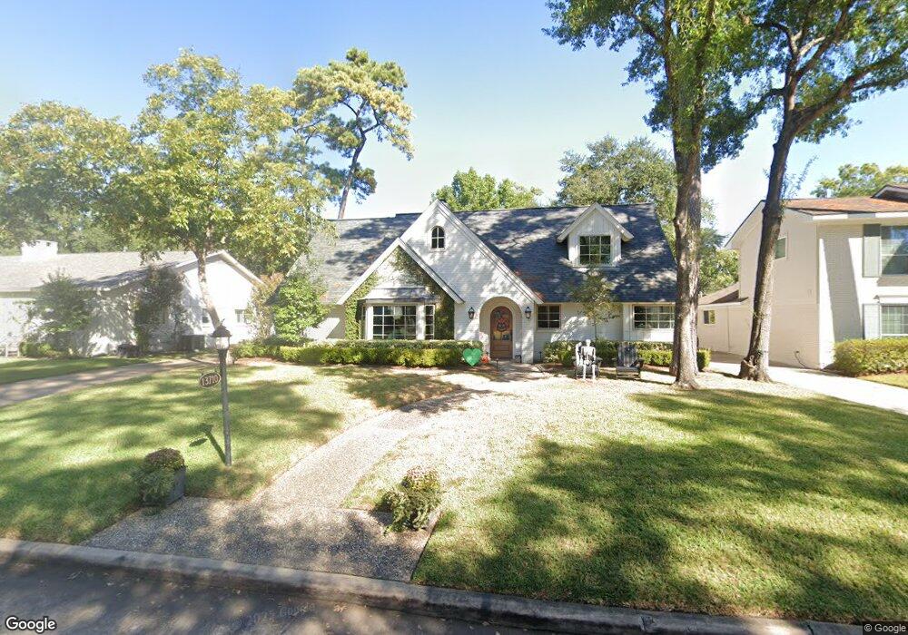 13710 Pebblebrook Dr, Houston, TX 77079 - photo 1