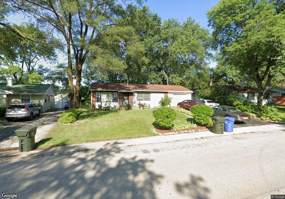 313 Amarillo Dr, Carpentersville, IL 60110 - photo 1