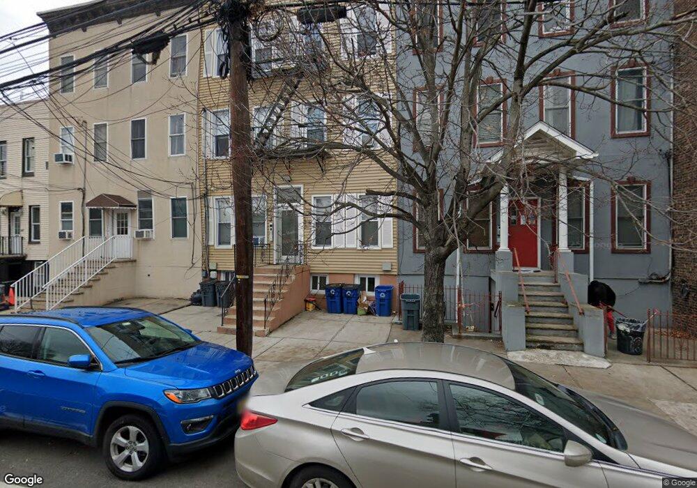 207 Webster Ave unit 8, Jersey City, NJ 07307 - photo 1