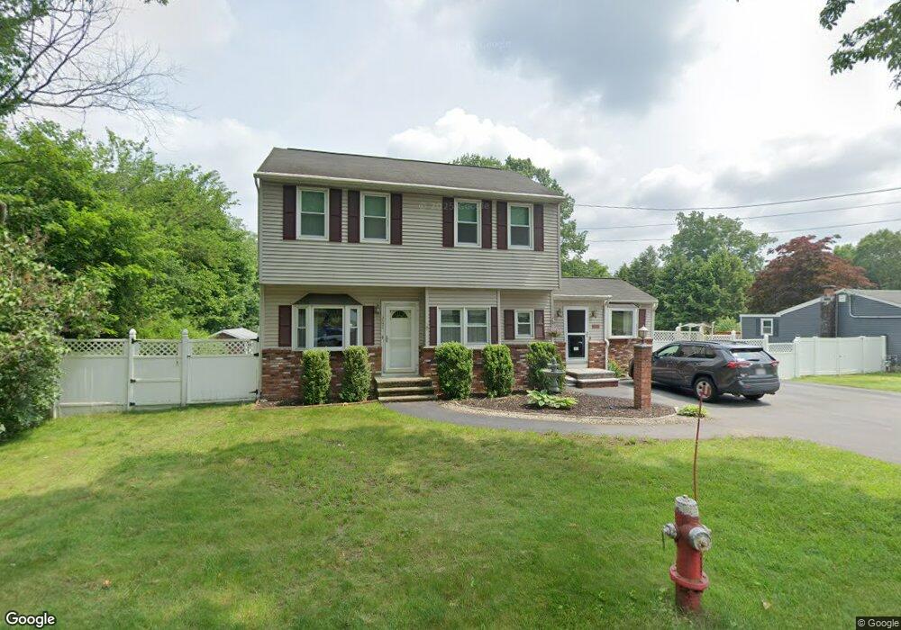 202 Varnum Rd, Dracut, MA 01826 - photo 1