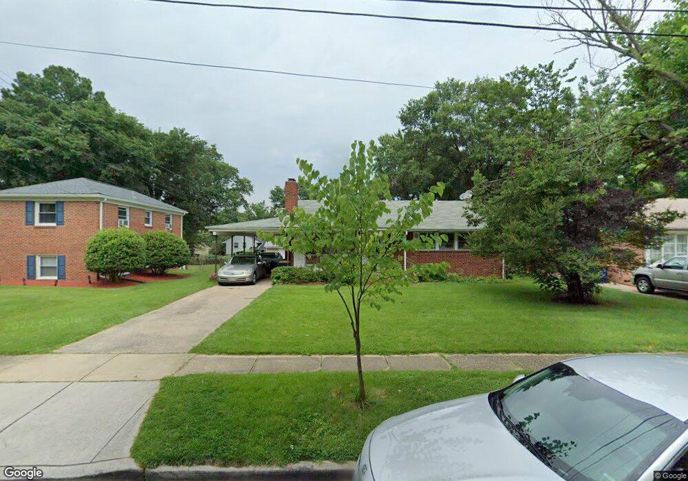 8508 Oliver St, New Carrollton, MD 20784 - photo 1