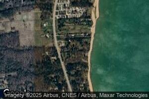 2623 S Lakeview Ln, Applegate, MI 48401