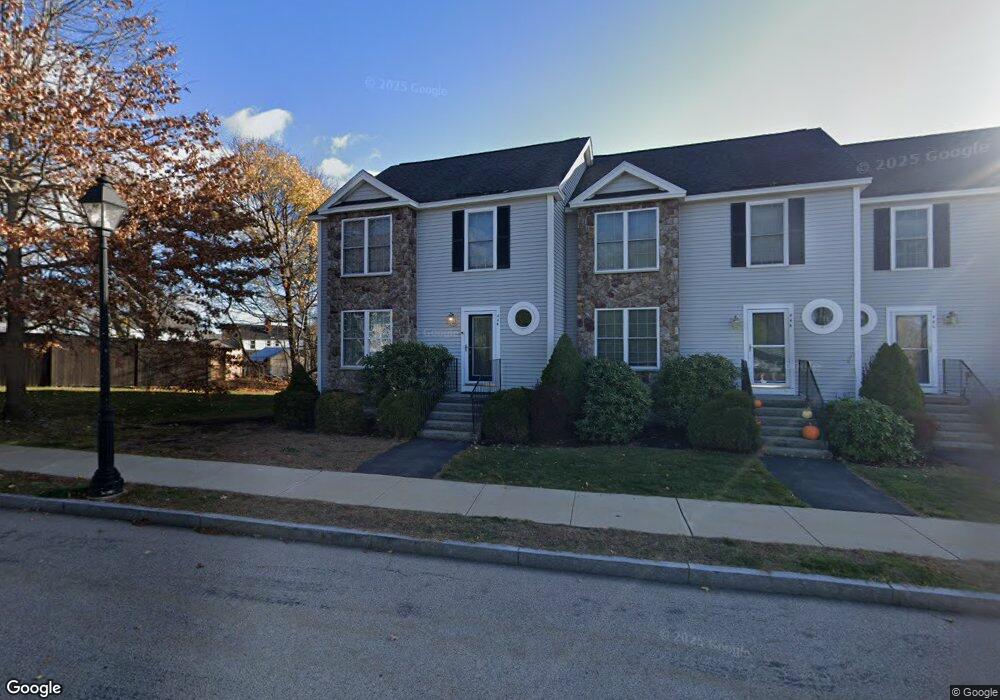 33 Albacore Way unit D, Portsmouth, NH 03801 - photo 1