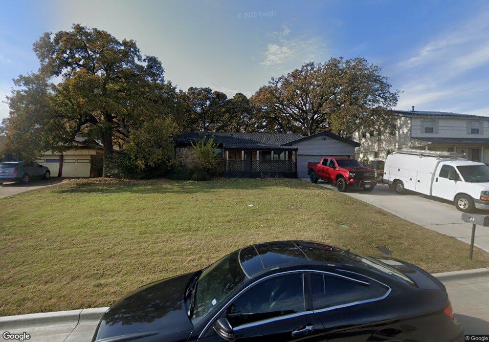 917 Gregory Ave, Bedford, TX 76022 - photo 1