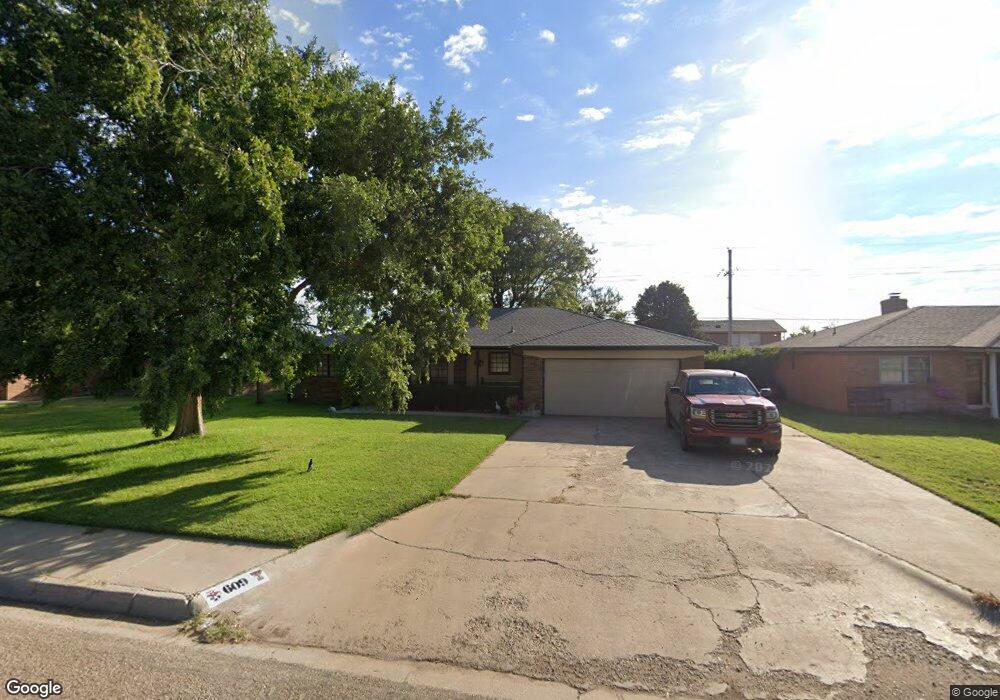 609 Melinda Ln, Dumas, TX 79029 - photo 1