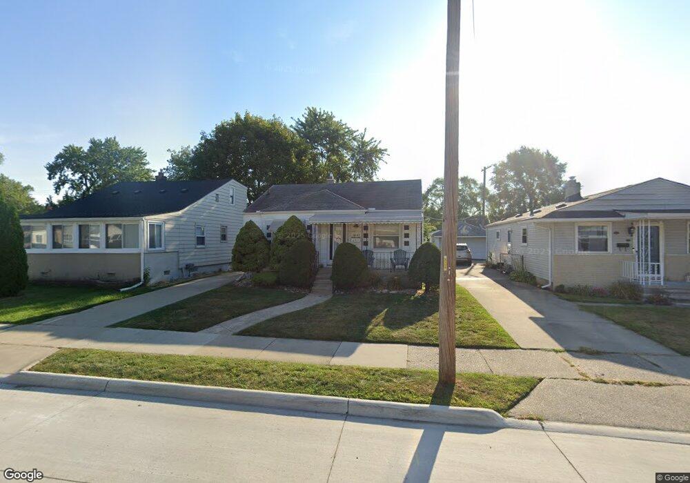 25184 Dale St, Roseville, MI 48066 - photo 1