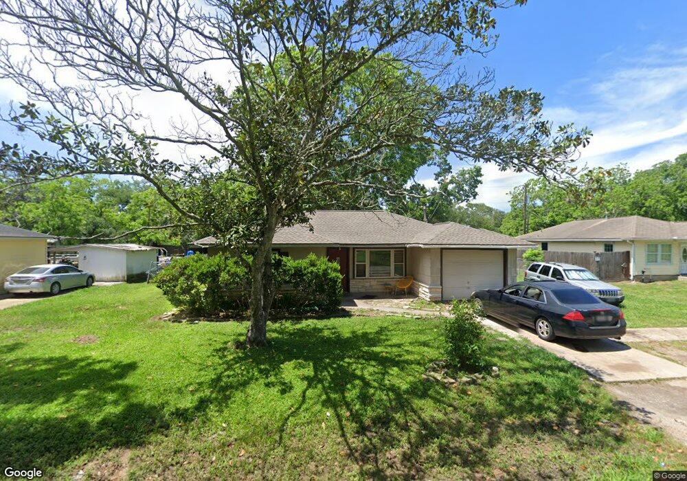 218 4th St, Brazoria, TX 77422 - photo 1