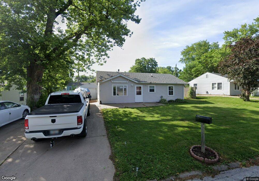 7505 N Pine St, Davenport, IA 52806 - photo 1