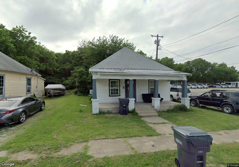 217 A St SW, Ardmore, OK 73401 - photo 1