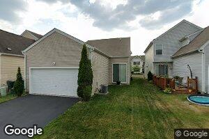 2292 Doneen Dr, Columbus, OH 43219