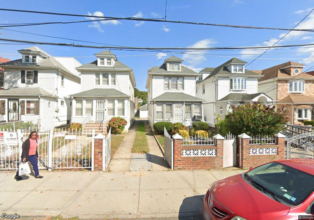 8825 197th St, Hollis, NY 11423 - photo 1