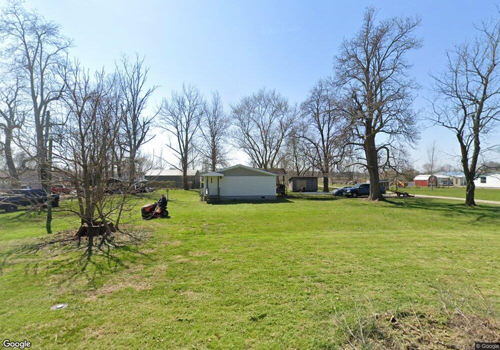 1158 E Cutshall Rd, Scottsburg, IN 47170 - photo 1