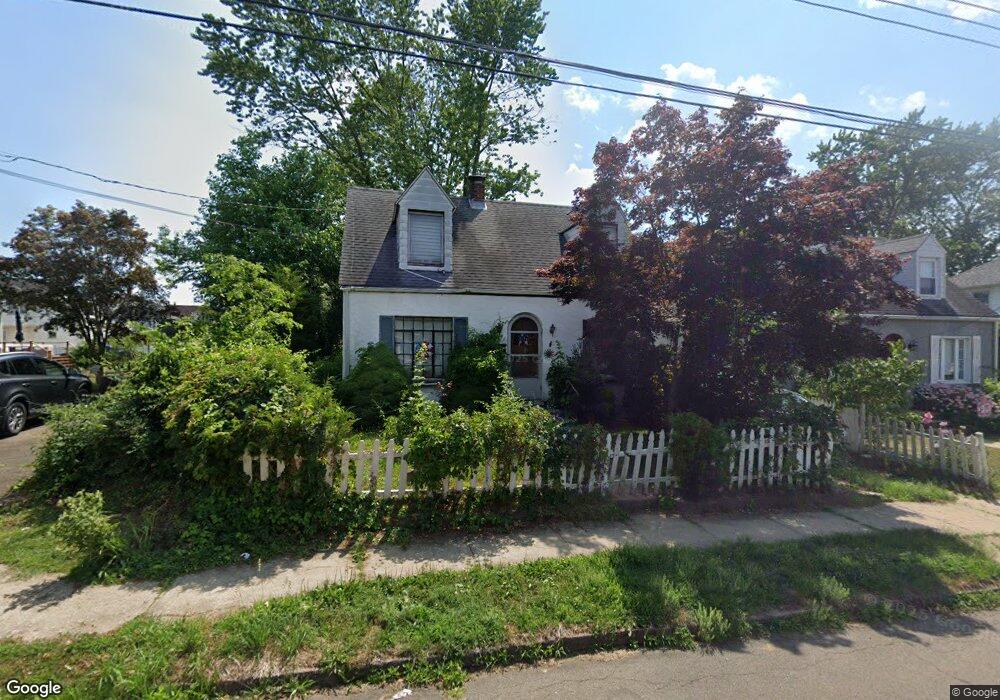 14 Frank St, East Haven, CT 06512 - photo 1