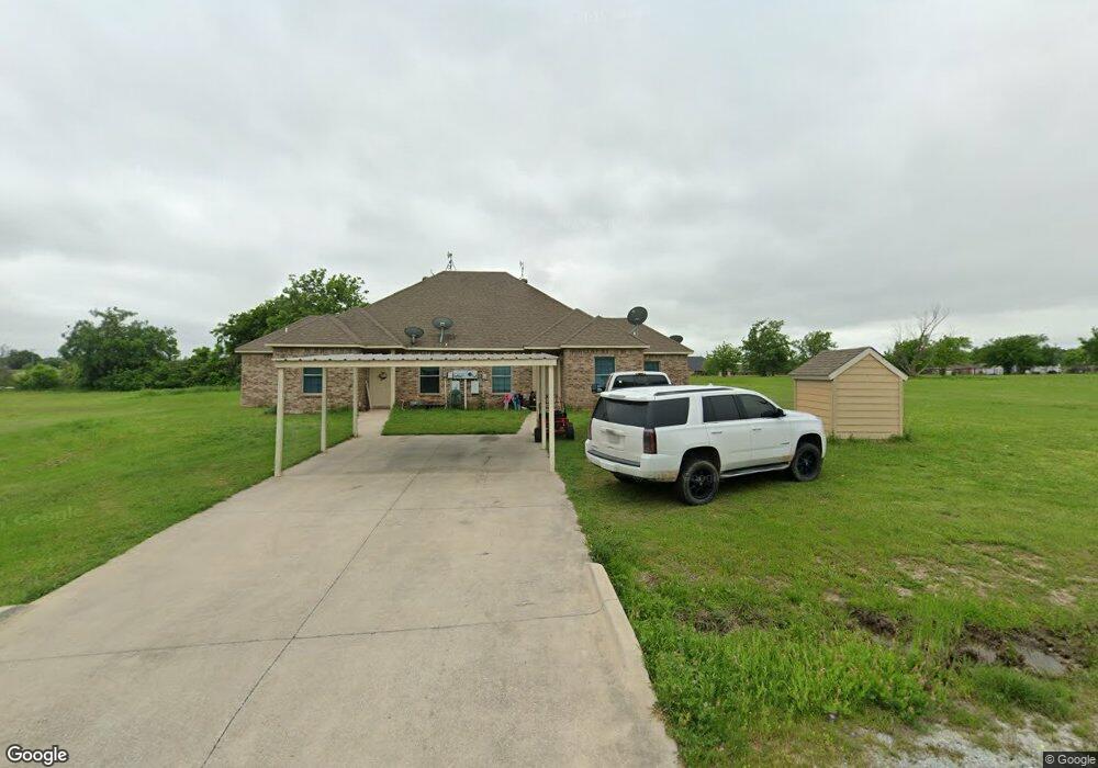 111 Lindas Creek Ln, Weatherford, TX 76088 - photo 1
