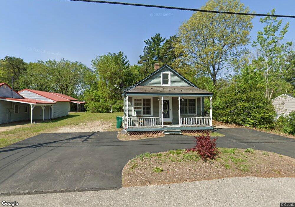 76 Chestnut Hill Rd, Rochester, NH 03867 - photo 1