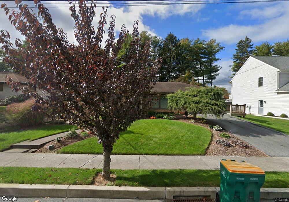 618 Hillcrest Rd, Hershey, PA 17033 - photo 1