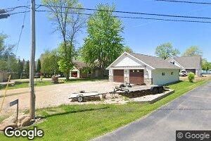 W4882 Swan Acre Dr, Cecil, WI 54111