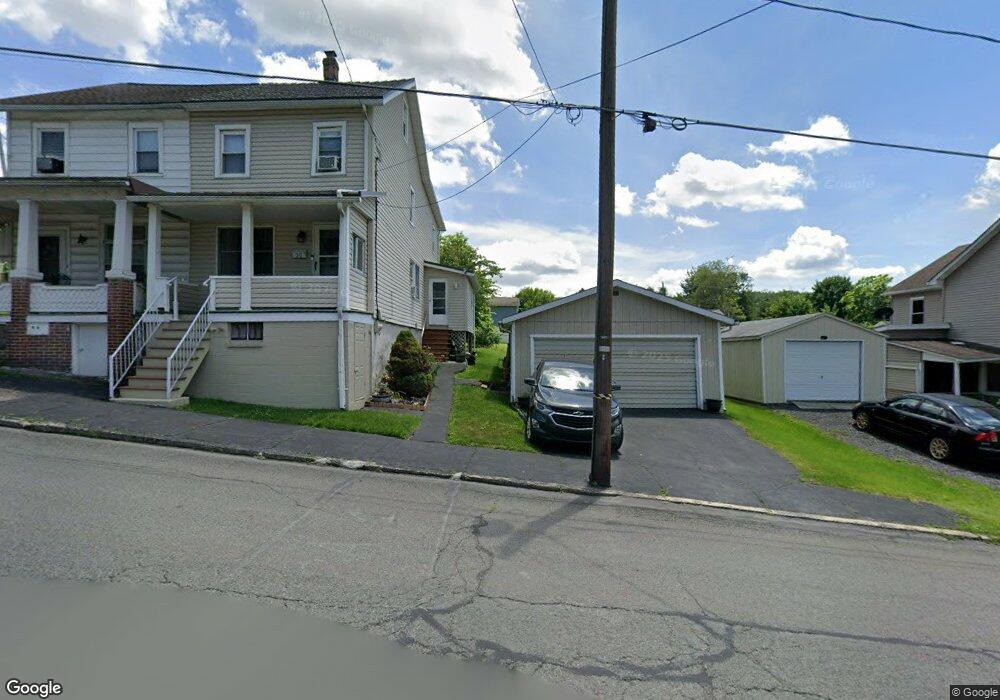 20 W Ridge St, Coaldale, PA 18218 - photo 1