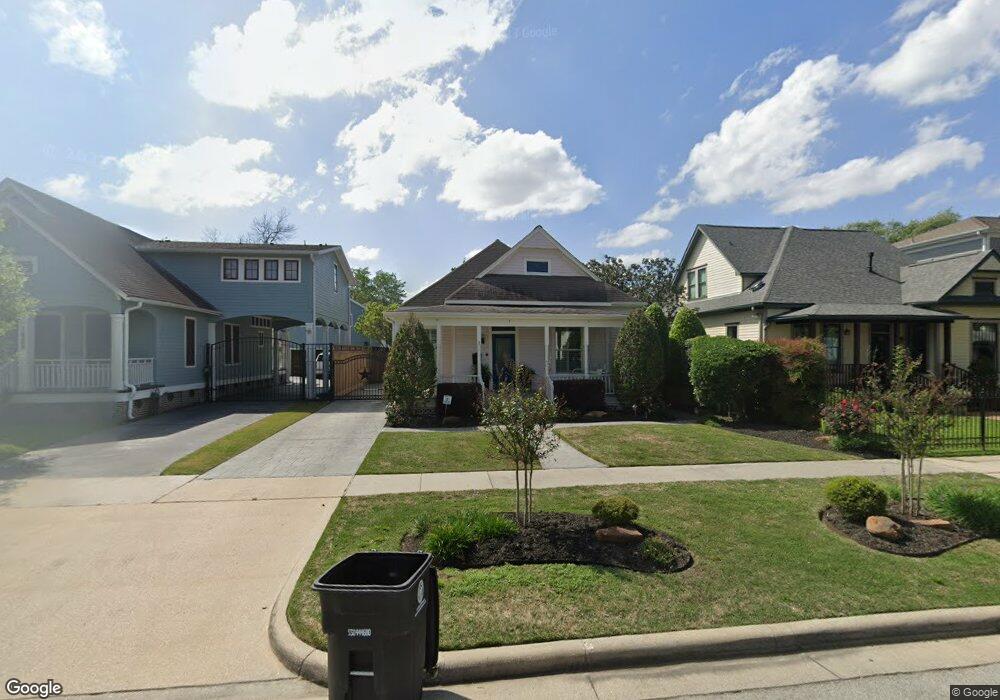 1627 Arlington St, Houston, TX 77008 - photo 1